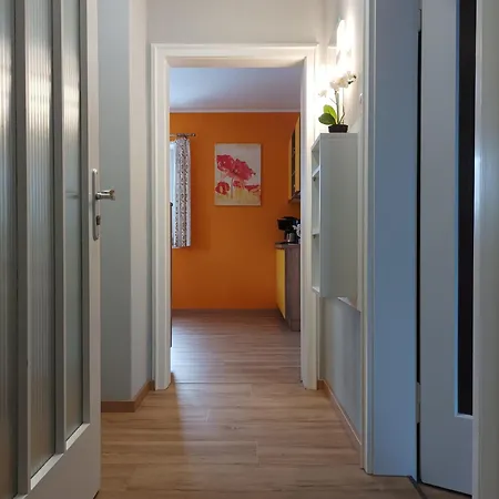 Appartement Ruhige Fuer Bis Zu 5 Personen In Bahnhofsnaehe Mit Eigener Imkerei